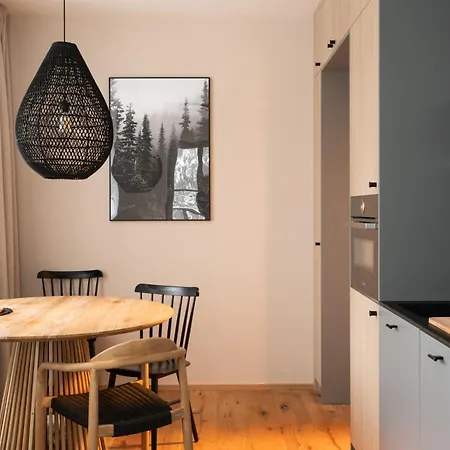 Apartment B6 In The Center Of - By Relax